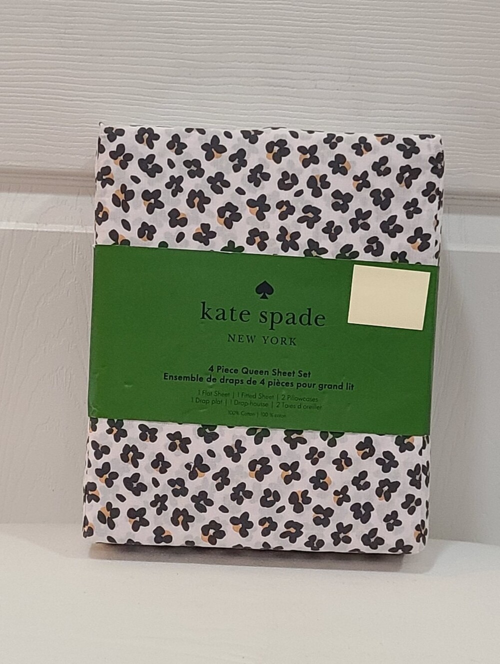 kate spade Queen White Sheet Set with Black and Gold Leopard Spots Floral